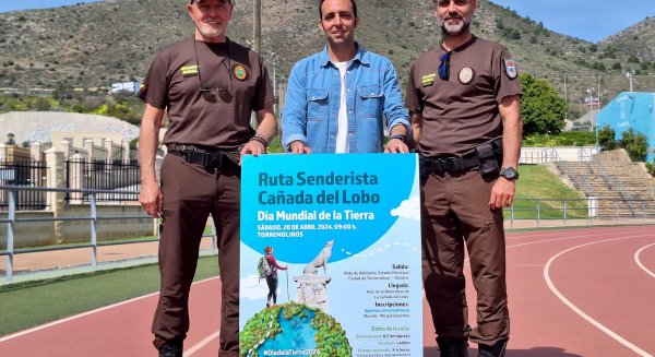 Torremolinos celebra el Día Mundial de la Tierra con una ruta senderista a la Cañada del Lobo 