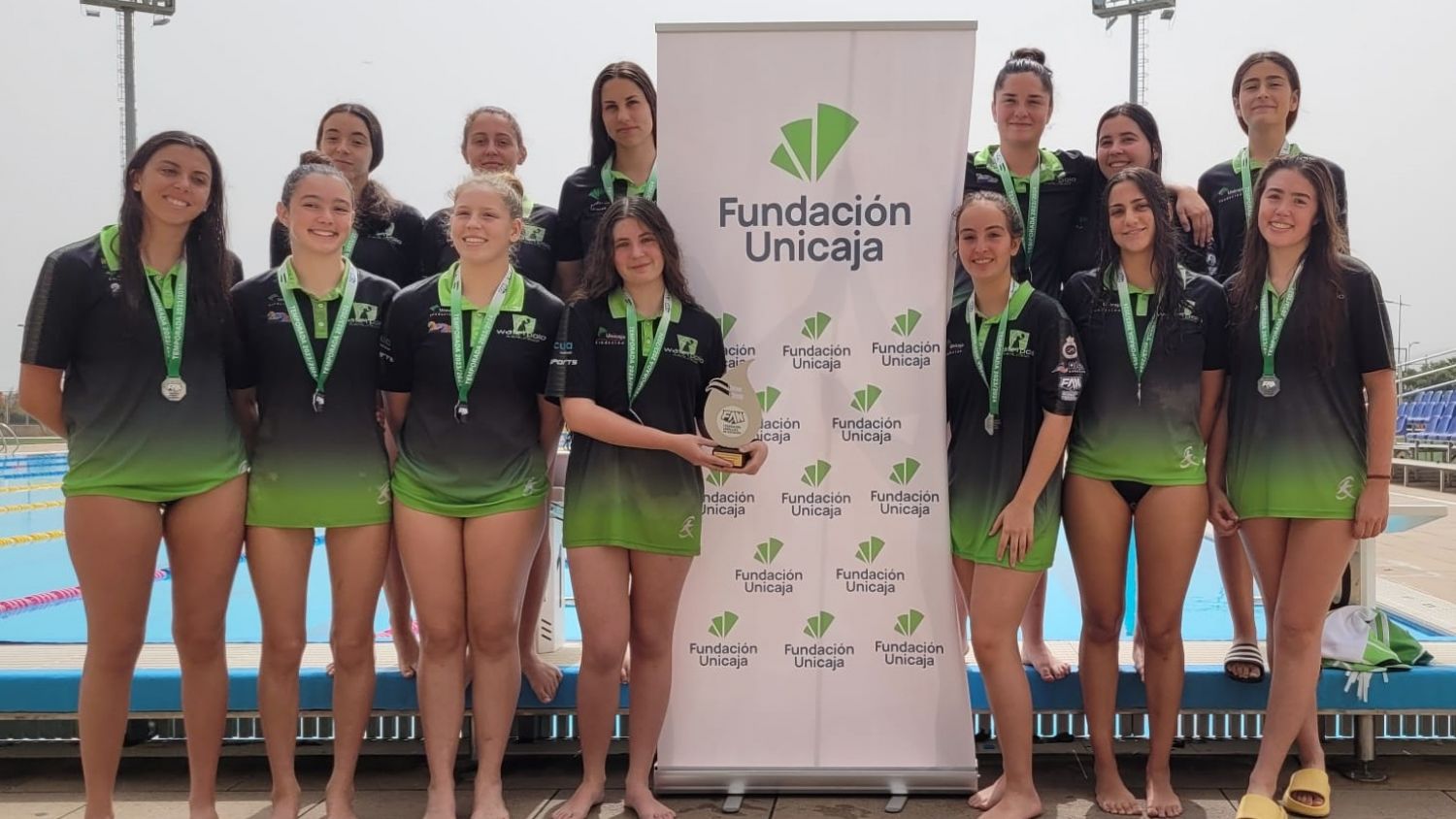 El equipo Waterpolo Málaga femenino, subcampeón de la máxima competición andaluza