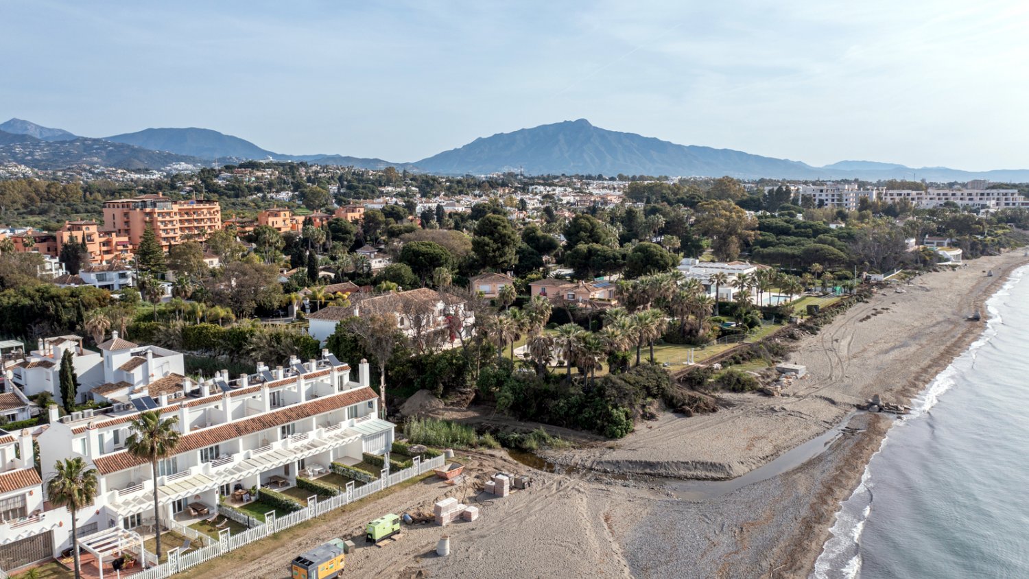 El Ayuntamiento de Estepona inicia las obras de un nuevo tramo del corredor litoral 