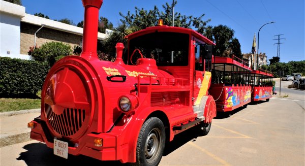 Bienestar Social organiza experiencias turísticas y de ocio gratuitas para mayores de Rincón de la Victoria 