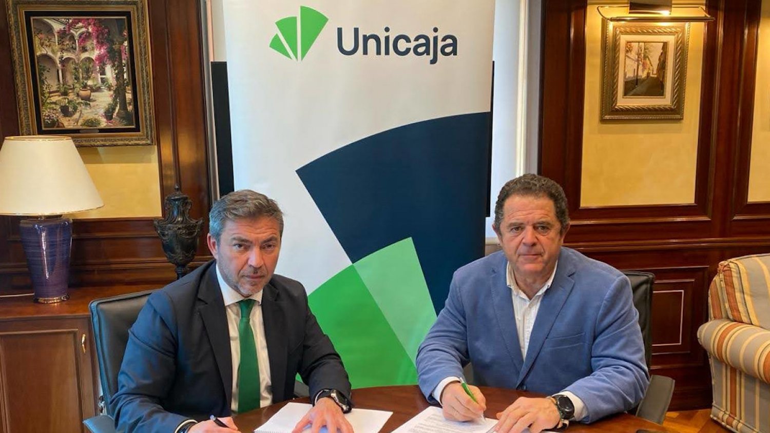 Unicaja y Asaja Málaga colaboran para facilitar a agricultores y ganaderos la tramitación de la PAC
