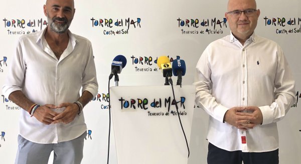 Torre del Mar anuncia que mejorará 674 luminarias del Paseo Marítimo con el nuevo sistema LED