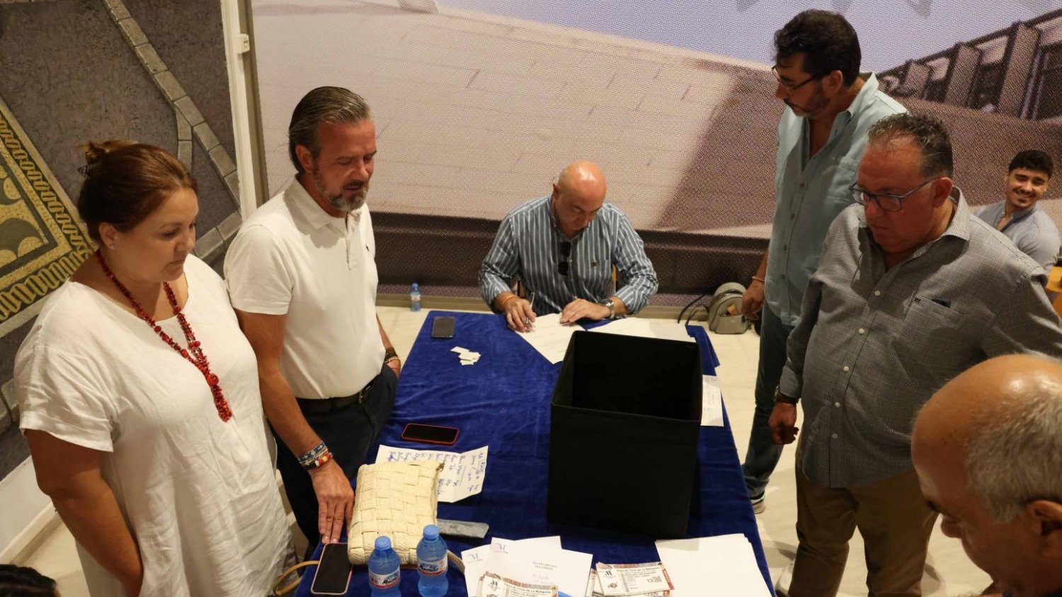 Diputación sortea 3.000 entradas entre los 103 municipios para la Feria Taurina de Málaga