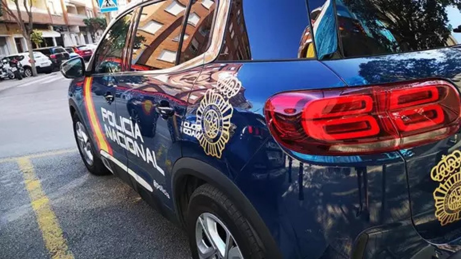 Fallece un hombre y una mujer resulta herida tras ser apuñalados en una vivienda de Fuengirola 