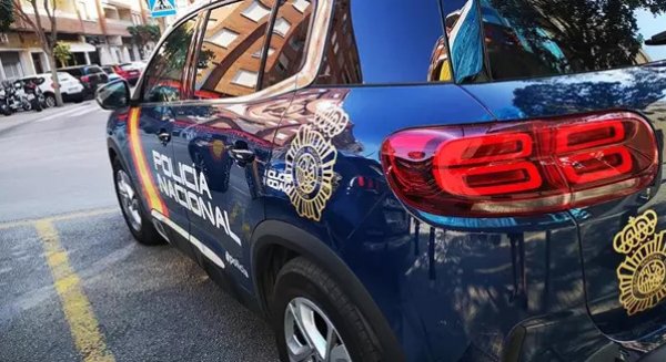 Fallece un hombre y una mujer resulta herida tras ser apuñalados en una vivienda de Fuengirola 
