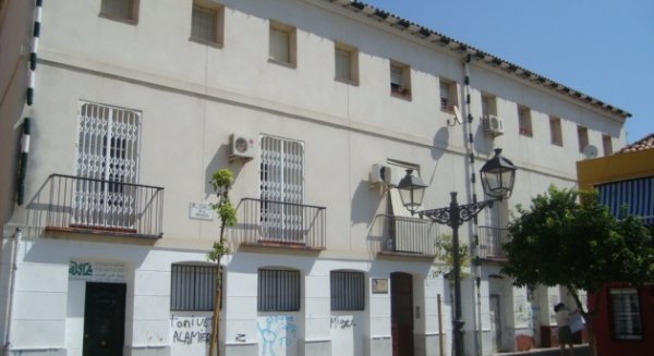 Licitadas las obras de accesibilidad en un edificio de 26 viviendas públicas en alquiler en Málaga 