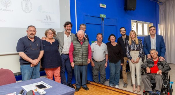 Las asociaciones de Párkinson de Málaga fortalecen sus proyectos digitales para llegar más a afectados y familiares