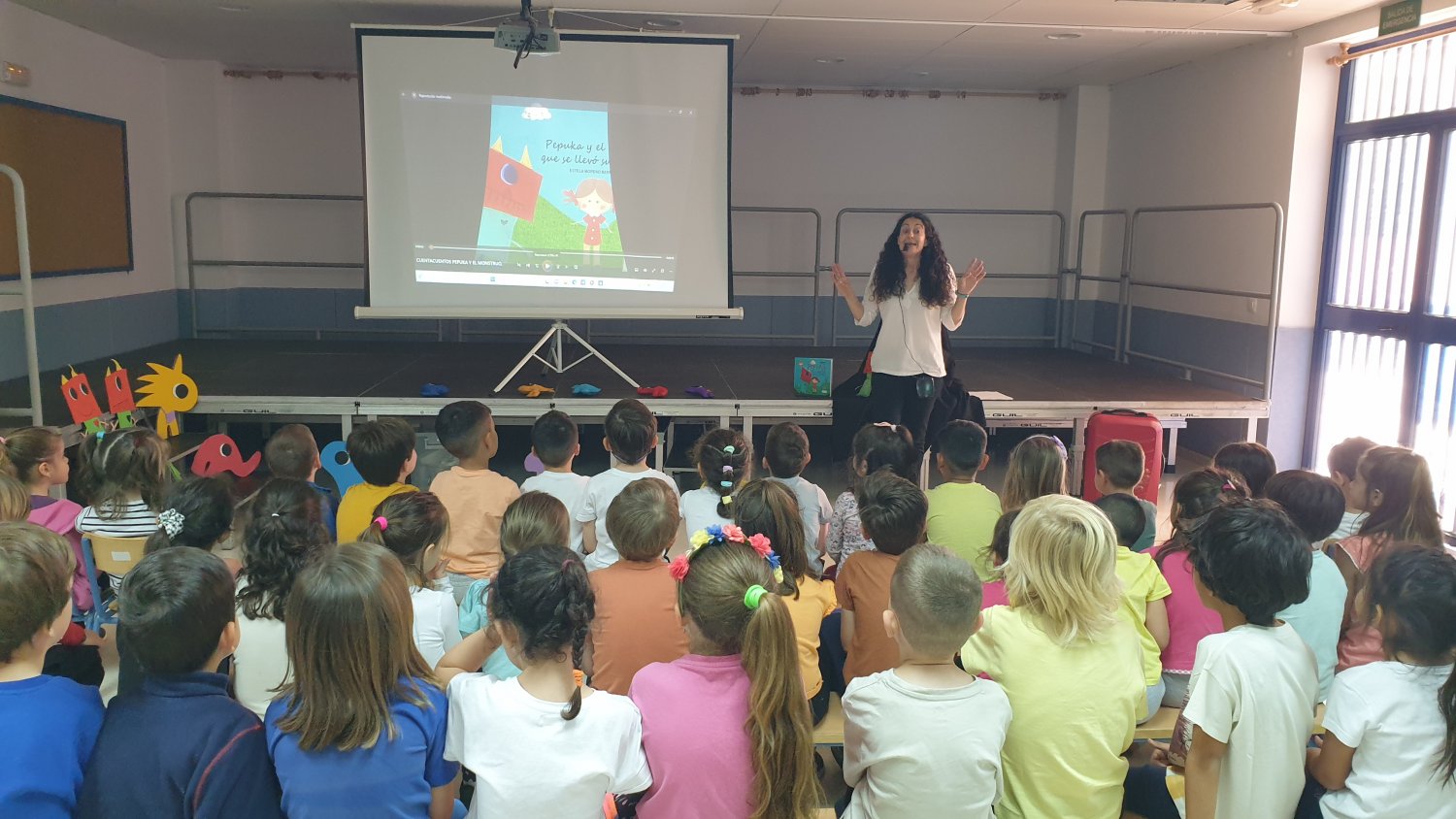 425 alumnos de Infantil de Rincón de la Victoria participan en los talleres `Pepuka´ sobre Violencia de Género 