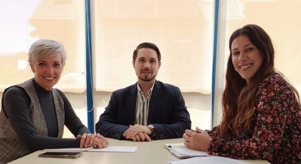 Rincón de la Victoria pone en marcha la campaña contra el acoso escolar `No es cosa de niñ@s´ 