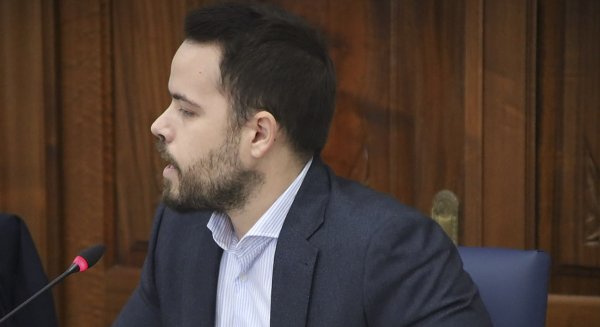 VOX lamenta que “el PP pague la fiesta del PSOE con dinero de Rincón de la Victoria”