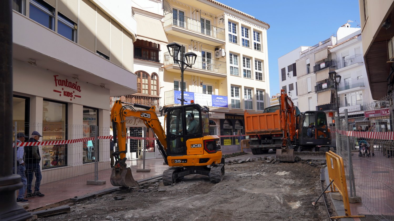 Comienzan las obras de una de las principales arterias comerciales de Estepona