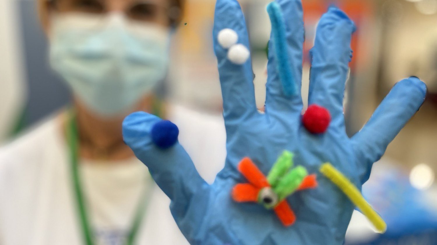 El Hospital Clínico de Málaga organiza actividades para concienciar de una correcta higiene de manos