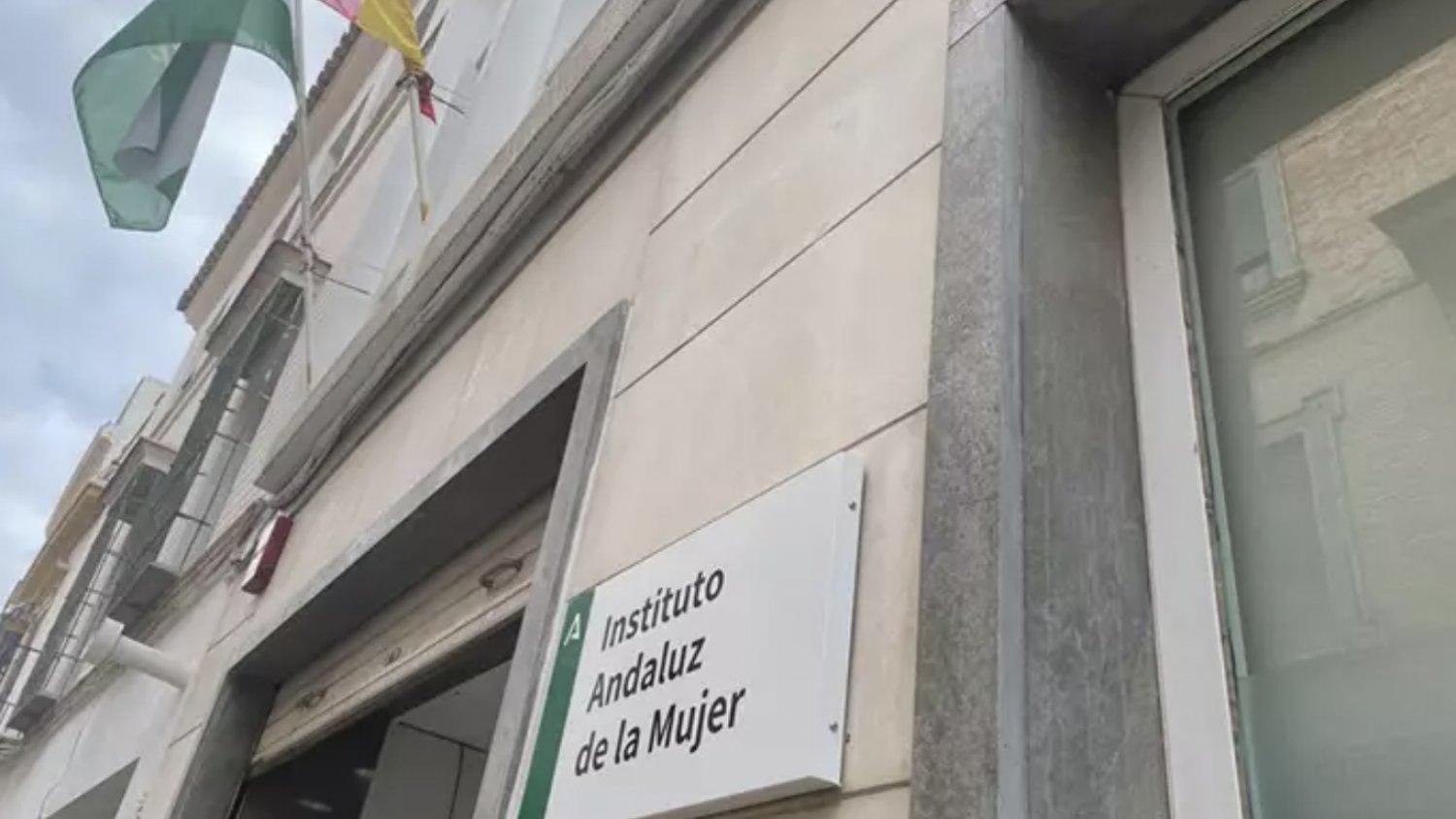 La Junta amplía el crédito en 533.000 euros para las ayudas a mujeres víctimas de violencia de género