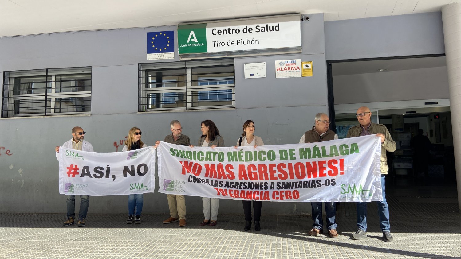 Dos nuevas agresiones se ceban con médicos de los centros de salud Tiro de Pichón y Palma-Palmilla 