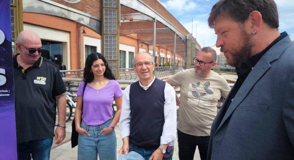 Con Málaga considera “una chapuza” el sondeo de la Junta y propone una consulta ciudadana sobre la tasa turística