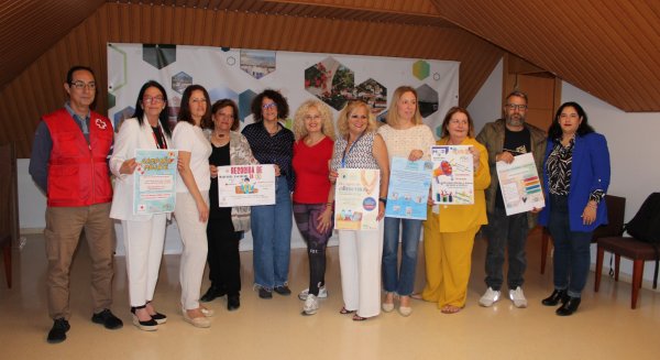 El Ayuntamiento de Mijas y el parque acuático se unen para apoyar a distintos colectivos mijeños 