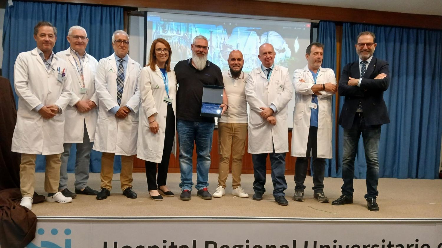 Asociaciones y profesionales del Hospital Materno Infantil de Málaga celebran el “Día del Niño Hospitalizado” 