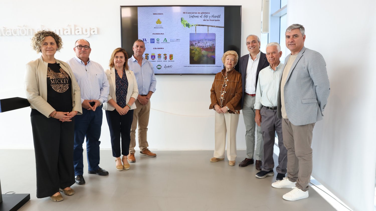 Diputación de Málaga colabora con el certamen de pintura destinado a promocionar la pasa moscatel de la Axarquía