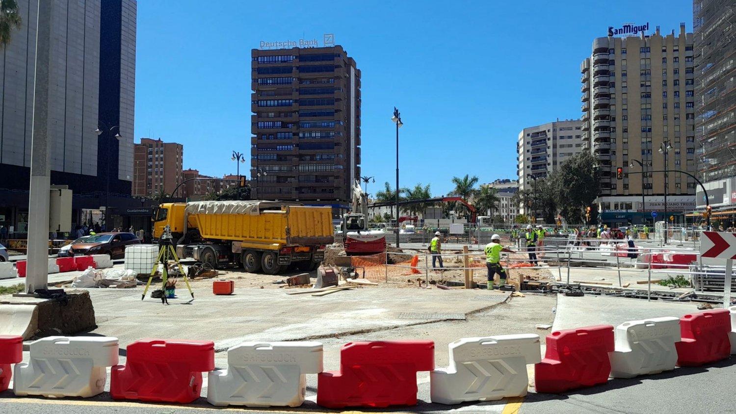 La obra del Metro de Málaga acota una parcela en Armengual de la Mota para ejecutar las pantallas 