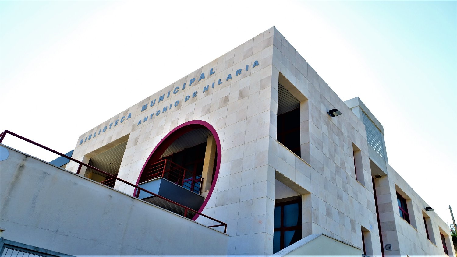 La Biblioteca de Rincón de la Victoria amplía su horario de apertura de cara al periodo de exámenes