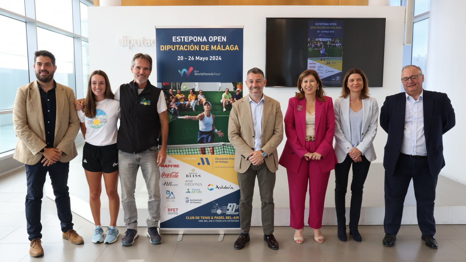 Un centenar de tenistas participan en el torneo femenino Estepona Open Diputación de Málaga