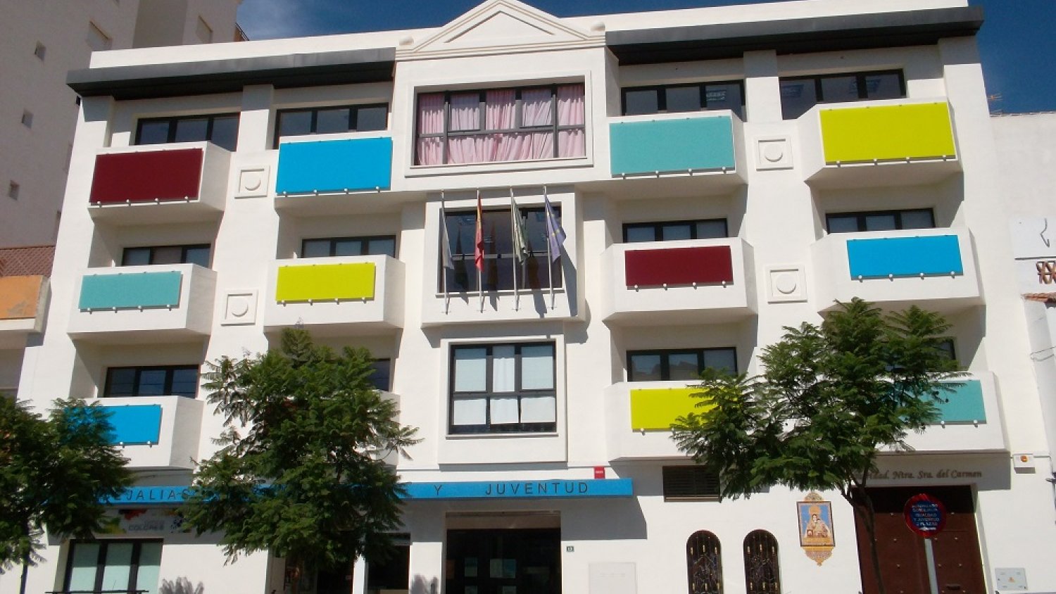 El Ayuntamiento de Fuengirola abre el periodo de solicitud de las Becas de Transporte Universitario 