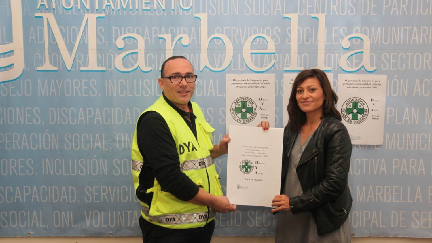 La asociación DYA de Marbella ofrece el voto asistido a personas con movilidad reducida en las próximas elecciones