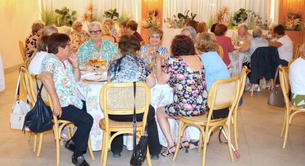 Asociaciones de mujeres de Torrox celebran una jornada de convivencia