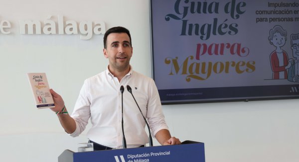 La Diputación de Málaga crea una guía para facilitar a mayores que se inicien en el aprendizaje de inglés básico