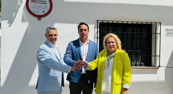 Mijas se suma a la red de ‘Espacios sin humo’ promovida por la Asociación Española contra el Cáncer 