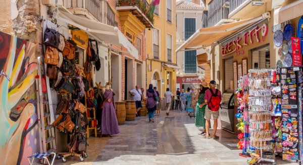 Empleo apoya el comercio y la artesanía con una nueva convocatoria de ayudas al asociacionismo