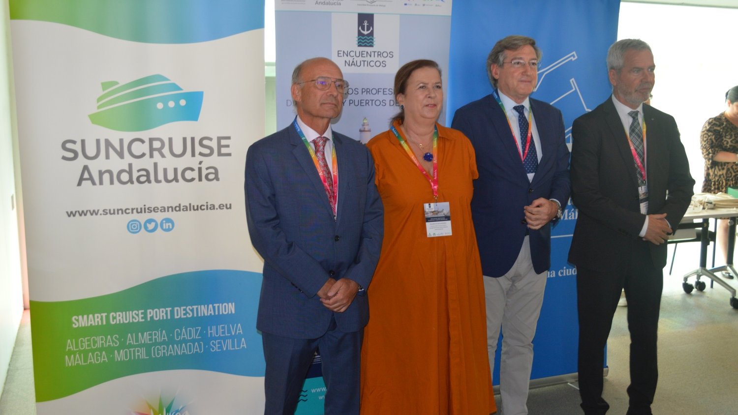 La Junta destaca la contribución del turismo azul a la sostenibilidad y a la distribución de los viajeros