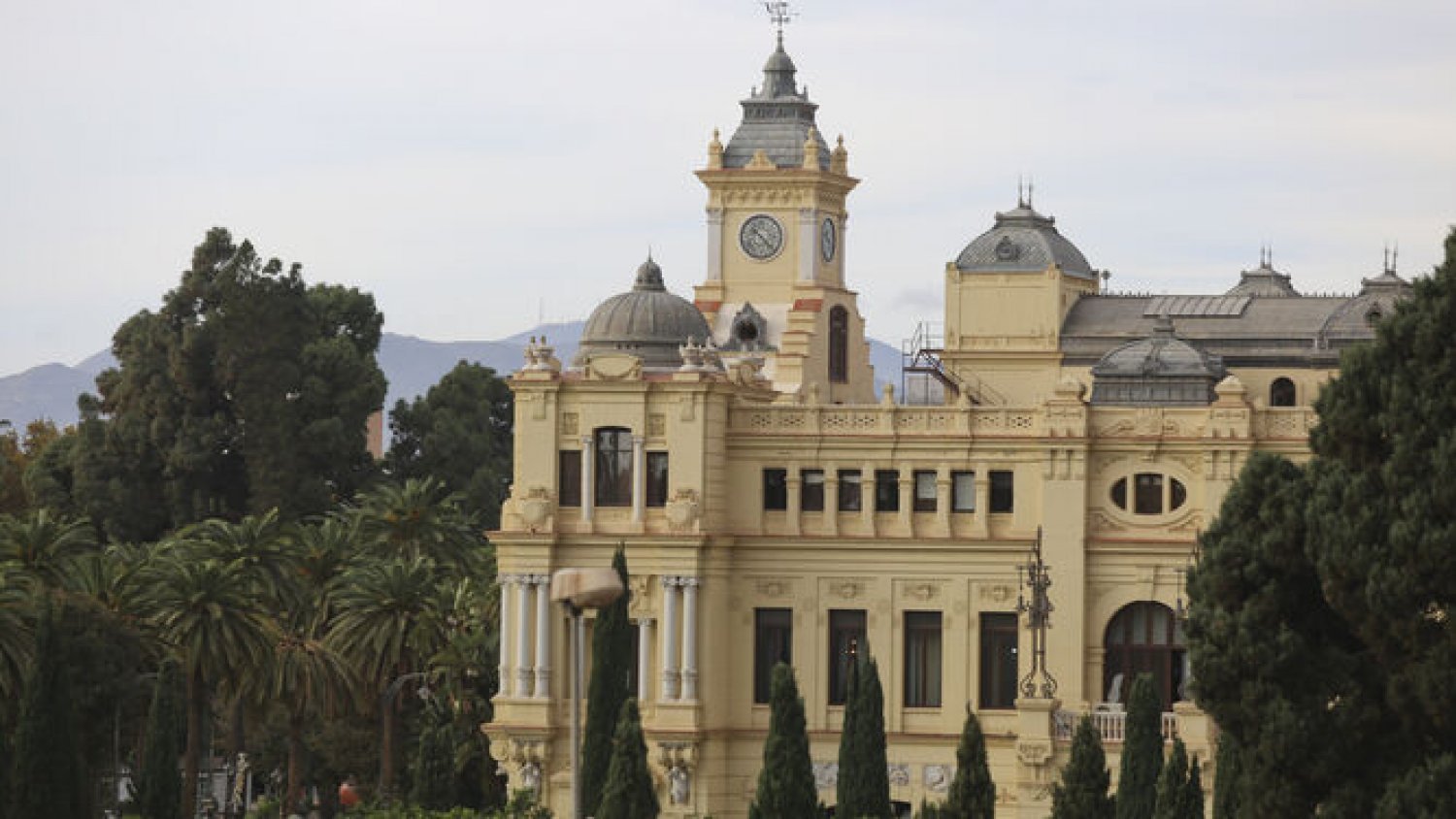 El Ayuntamiento de Málaga aprueba las bases específicas para cubrir 58 plazas de empleo público 