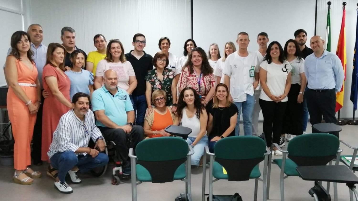 El Hospital de la Axarquía y Puntos Vuela acercan las nuevas tecnologías a los pacientes más pequeños