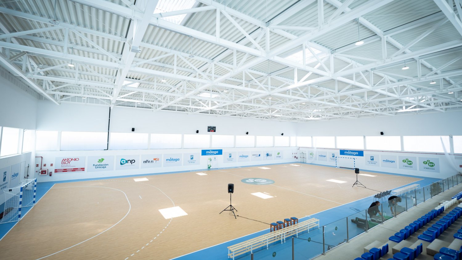 Málaga cuenta con un nuevo pabellón de balonmano para entrenamientos y competiciones 