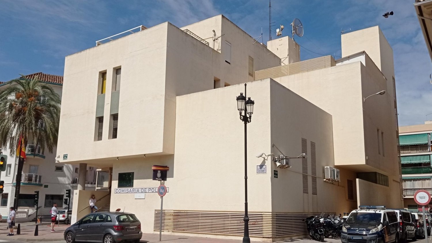 La Policía Nacional detiene en Fuengirola a cinco personas por simulación de robos con violencia