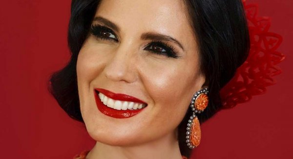 La cantante Diana Navarro y el periodista Luca Costantini, protagonistas esta semana en el Centro Cultural La Malagueta