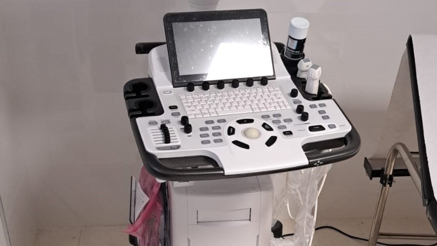 El Área Sanitaria Norte de Málaga – Antequera incorpora cuatro nuevos retinógrafos y siete nuevo ecógrafos en sus centros de salud