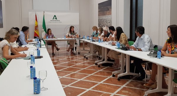 La Junta garantiza la escolarización, asistencia sanitaria y social a los refugiados ucranianos