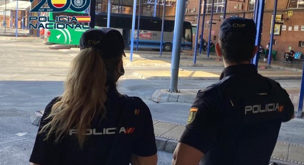Detenido un hombre por el hurto de efectos a conductores de autobuses en la Estación de Málaga