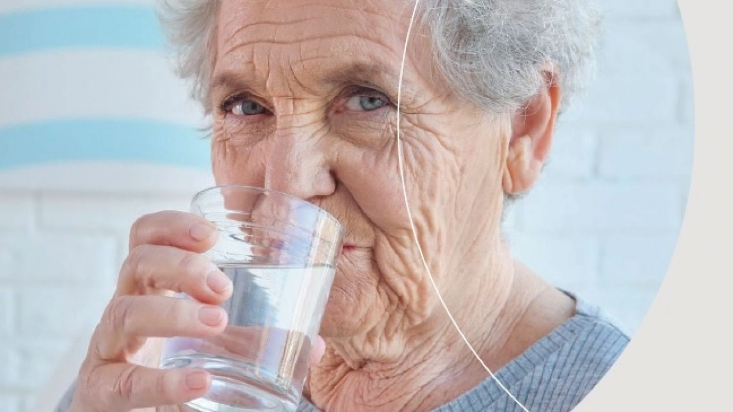 El Ayuntamiento de Estepona emprenda una campaña para la prevención de los efectos del calor en personas mayores