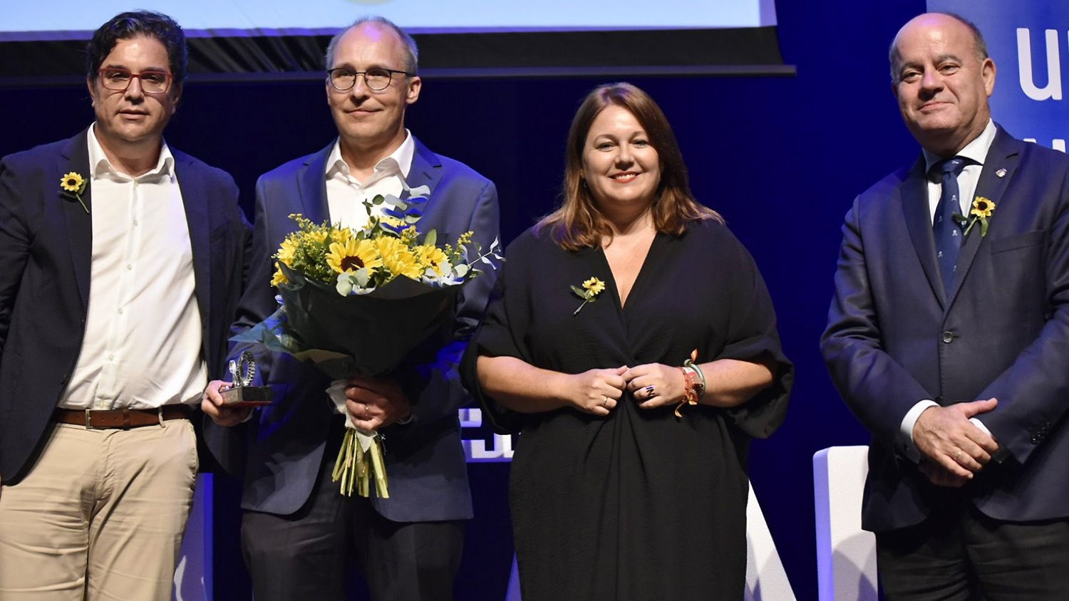 Barón asiste al acto de entrega de los Premios Joan Hunt que promueve la Diputación y la Fundación Cudeca