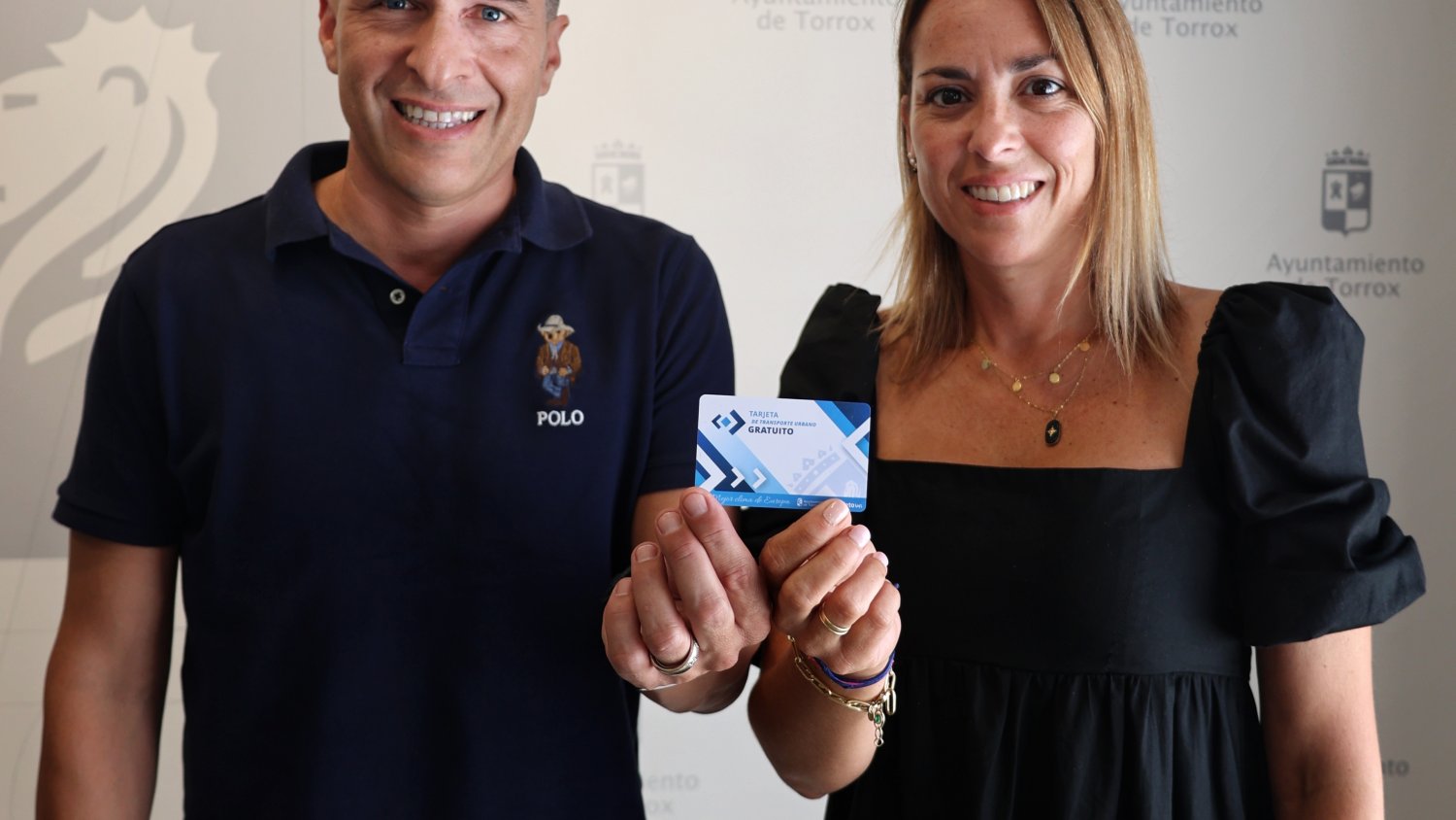 Uno de cada cuatro vecinos de Torrox ya disfruta del bus gratis