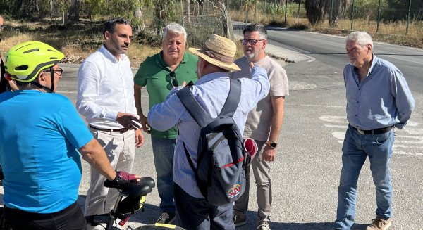 El PSOE de Málaga pide mejorar la movilidad en Camino de la Cizaña para garantizar el paso seguro hacia la playa