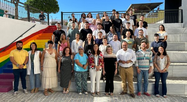 Jóvenes desempleados de Pizarra serán formados y harán prácticas en sistemas microinformáticos durante un año 