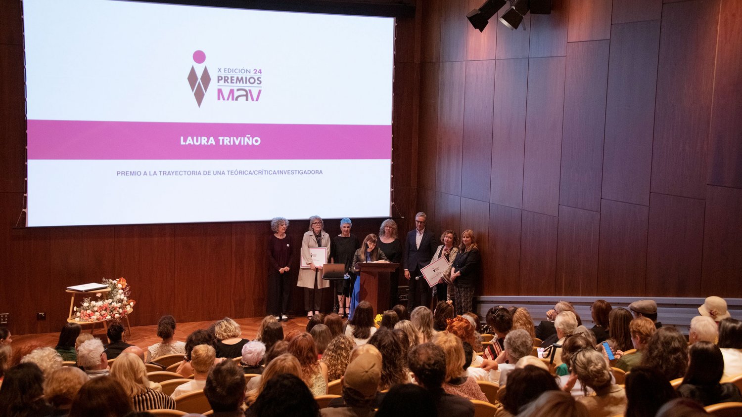 La profesora de la UMA, Laura Triviño, galardonada por la asociación de Mujeres en Artes Visuales 