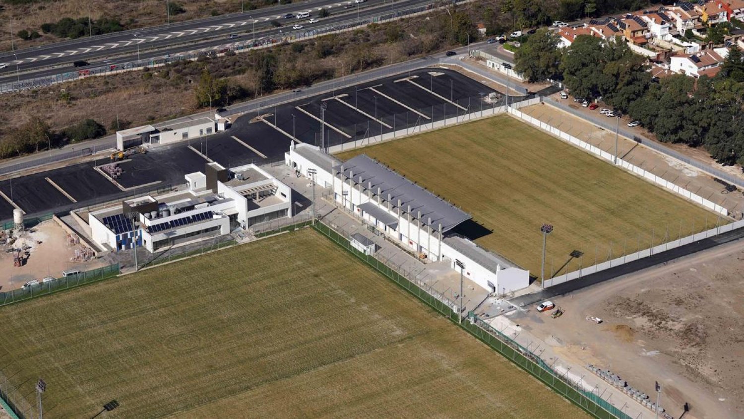 El Ayuntamiento permite la ejecución de la segunda fase las obras de la academia del Málaga F.C 