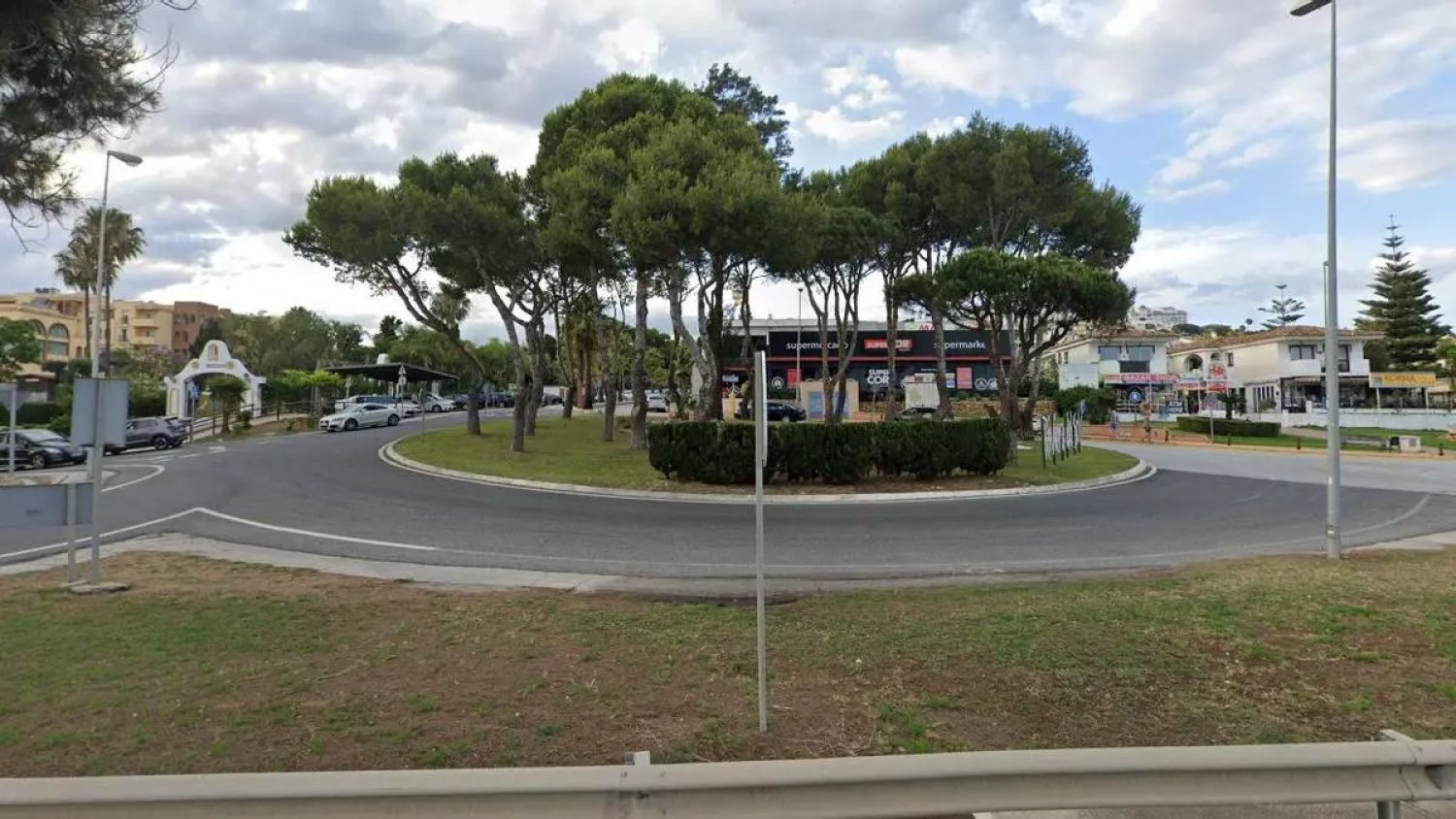 Herido un hombre en Mijas tras haber sido disparado por escapar presuntamente de un secuetro