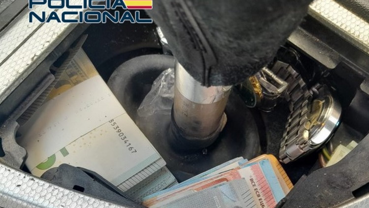 Detenido un grupo en Málaga por hacerse pasar por revisores de electricidad para robar domicilios de personas vulnerables