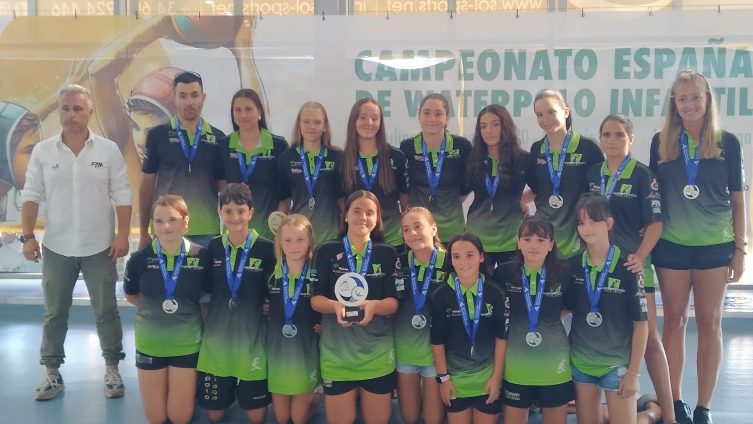 El equipo femenino de waterpolo de Málaga consigue ser subcampeón de España